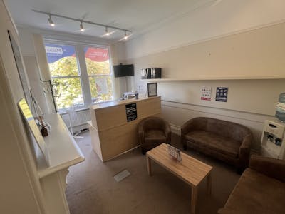 First Floor 6 Victoria Avenue, Harrogate, Office To Let - IMG_5119.JPG