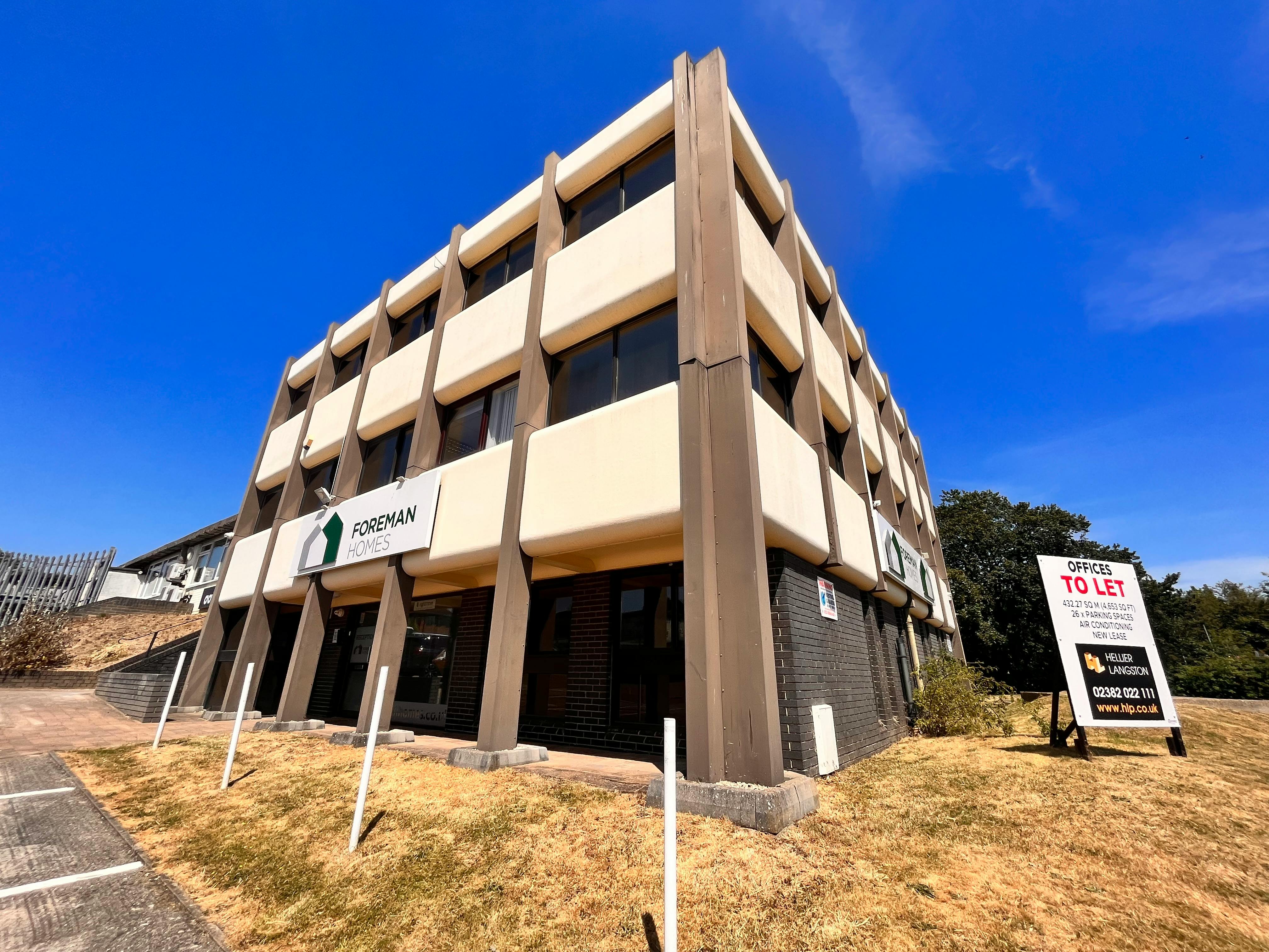 Office in Southampton - photo 3