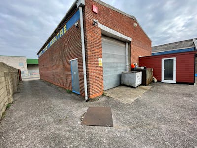 Portsmouth MOT Centre, Portsmouth, Industrial / Investment / Motortrade / Warehouse For Sale - image00004.jpeg