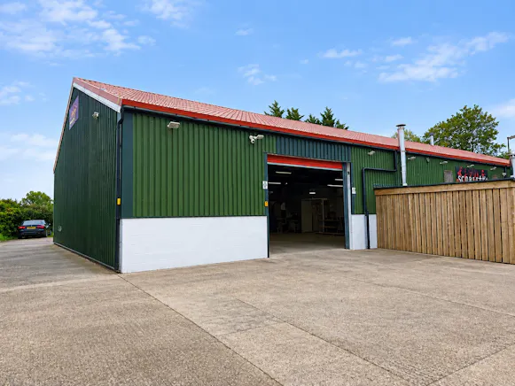 Unit 1A, Battlesbridge Harbour, Wickford, Industrial To Let - battlesb.jpeg