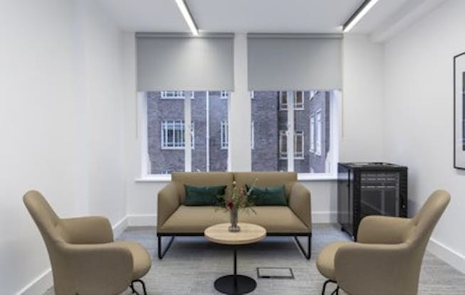 Brownlow House, 50-51 High Holborn, London, Office To Let - Picture4.jpg Brownlow House, 50-51 High Holborn, London, Office To Let - Picture4.jpg