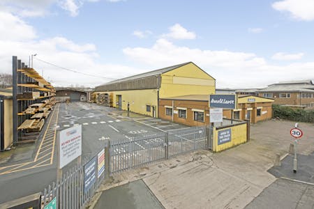 Pontefract Road, Leeds, Industrial To Let - IMG_5174.jpg