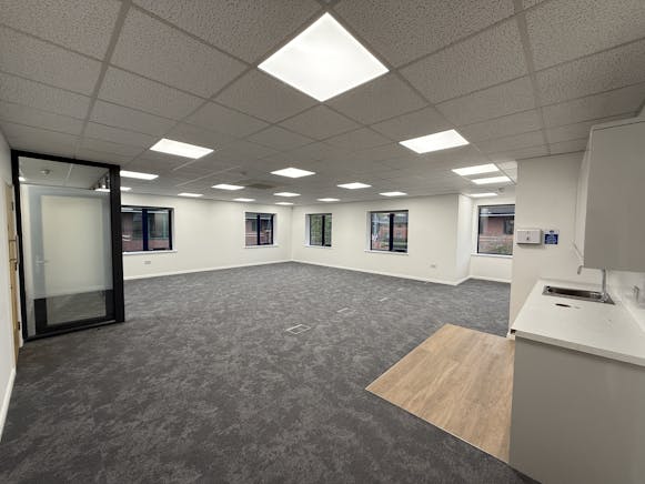 Unit 2,Falstaff House, Sandys Road, Malvern, Office To Let - Image 12