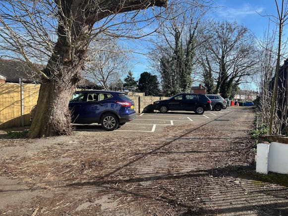 10-12 Denmark Street, Wokingham, Offices / Retail To Let - 28.jpg