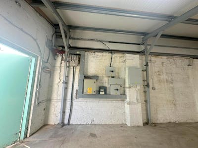 Unit 23B, Ravenswood industrial estate, Walthamstow, Industrial To Let - WhatsApp Image 20251117 at 115006_aac779a2.jpg