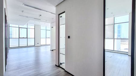 Brand New Office In Seef, Al Seef, Manama, Office To Let - 2.jpg