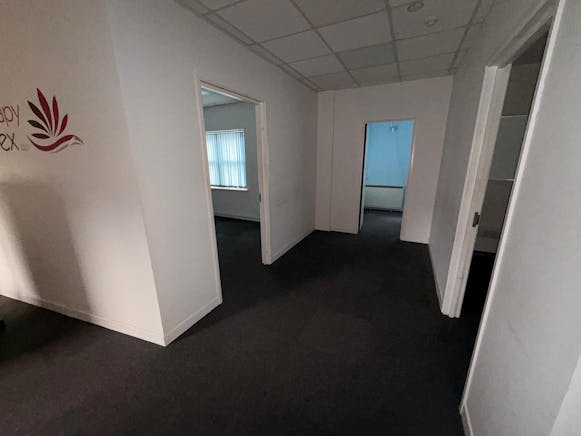 ITS House, Webster Court, Rayleigh, Office To Let - IMG20251110WA0009.jpg