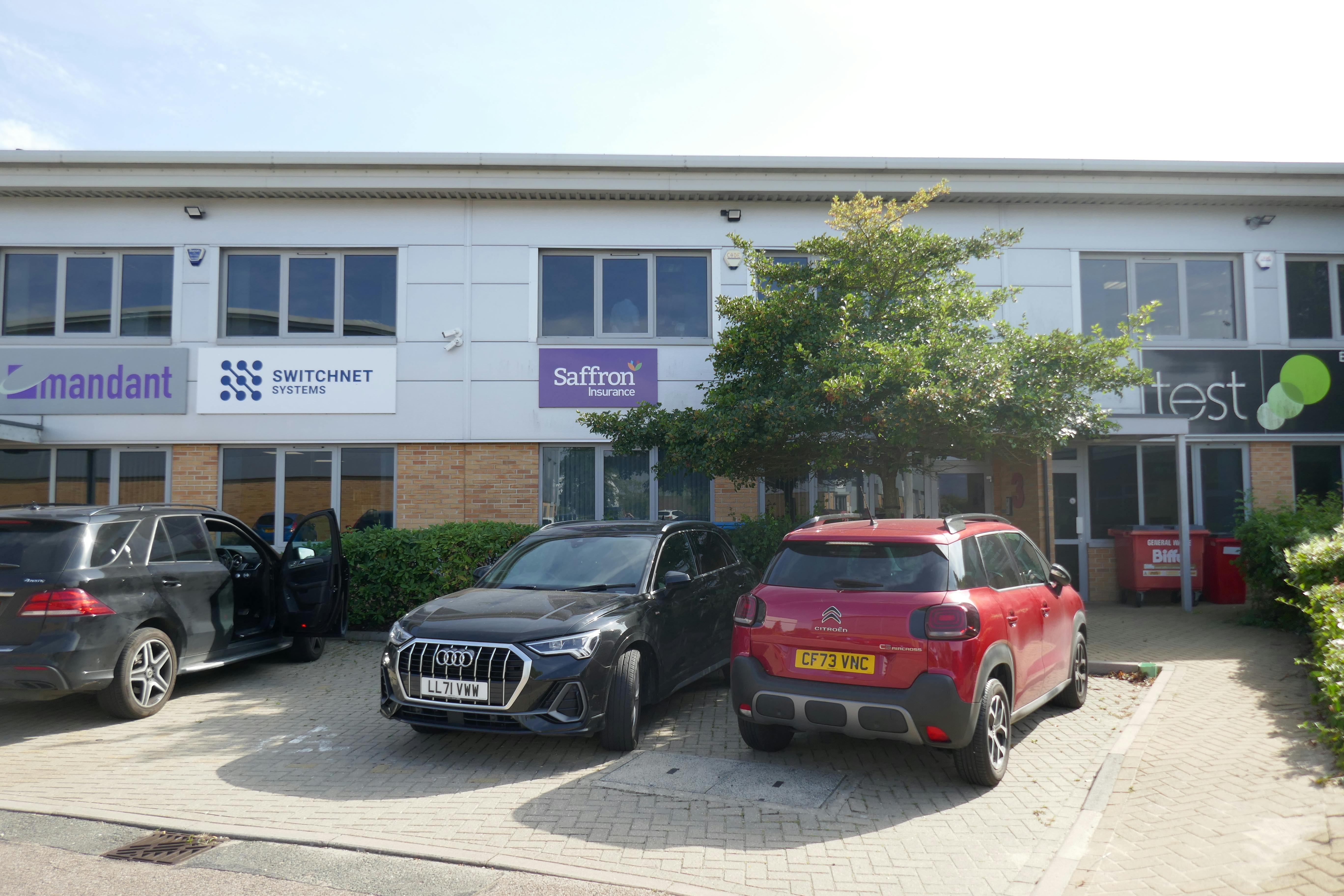 Unit 3 RO24, Harlow, Offices To Let - P1050814.JPG
