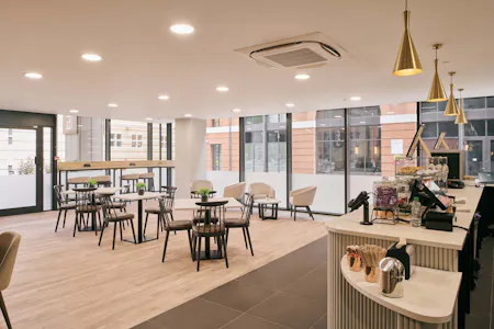 Eleven Brindleyplace, 2 Brunswick Square, Brindleyplace,, Birmingham, Office To Let - 109- 11 BRINDLEYPLACE LOW RES.jpg