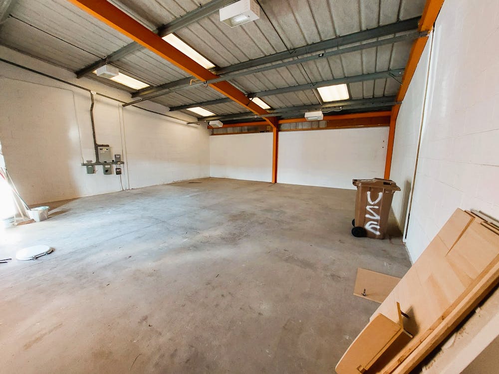 Unit 4, Block 4 Springkerse Industrial Estate, Stirling, Industrial/Logistics / Warehouse To Let - Munro Road 1.jpg