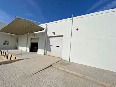 Warehouse With Offices, Jebel Ali Freezone, Dubai, Industrial / Office For Sale - 6.jpg