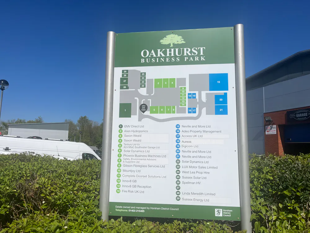 Unit 17 Oakhurst Business Park - WEB IMG_0212.JPG