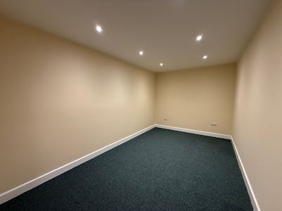 15 Eldon Way Industrial Estate, Hockley, Industrial To Let - WhatsApp Image 2026-02-02 at 12.44.49 (1).jpeg