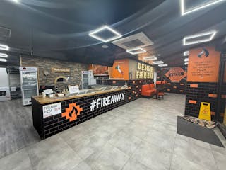 207-209 Timberlog Lane, Basildon, Retail To Let - IMG20250829WA0013.jpg