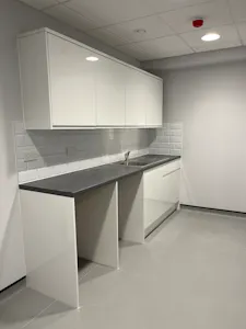 Saxon Way Trading Centre, Saxon Way, West Drayton, Industrial / Warehouse To Let - Kitchenette
