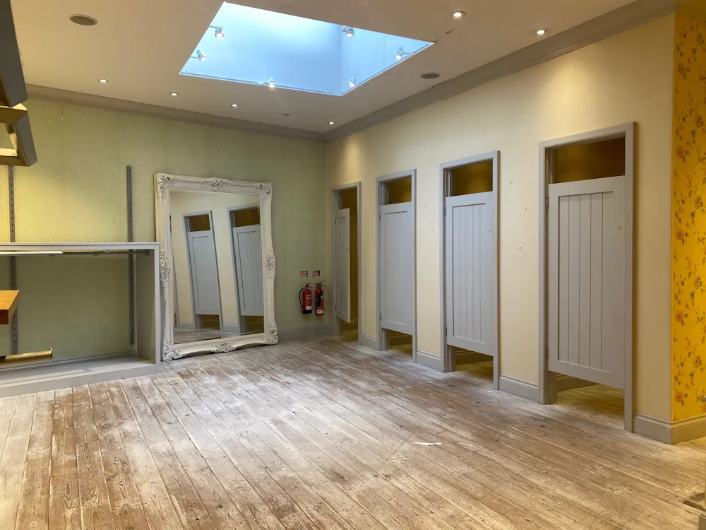 20 New Bond Street, Bath, Retail To Let - Internal 3.jpg