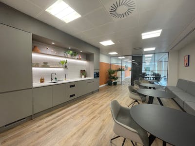Lotus 3, 1st Floor, Lotus Park, Staines, Office To Let - 10.jpg