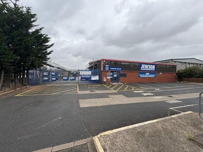 Industrial Unit with Yard For Sale in Thirsk, Thirsk, Industrial For Sale - Page 4.jpg