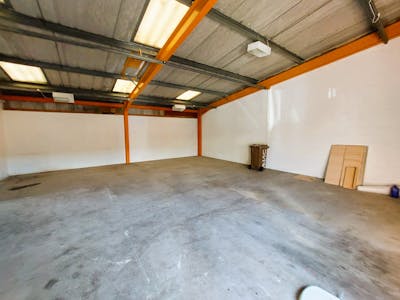 Unit 4, Block 4 Springkerse Industrial Estate, Stirling, Industrial/Logistics / Warehouse To Let - Munro Road 2.jpg