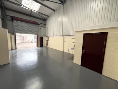 Unit 6, Mornington Park Ind. Est, Smethwick, Industrial / Warehouse To Let - thumbnail_Image 1.jpg