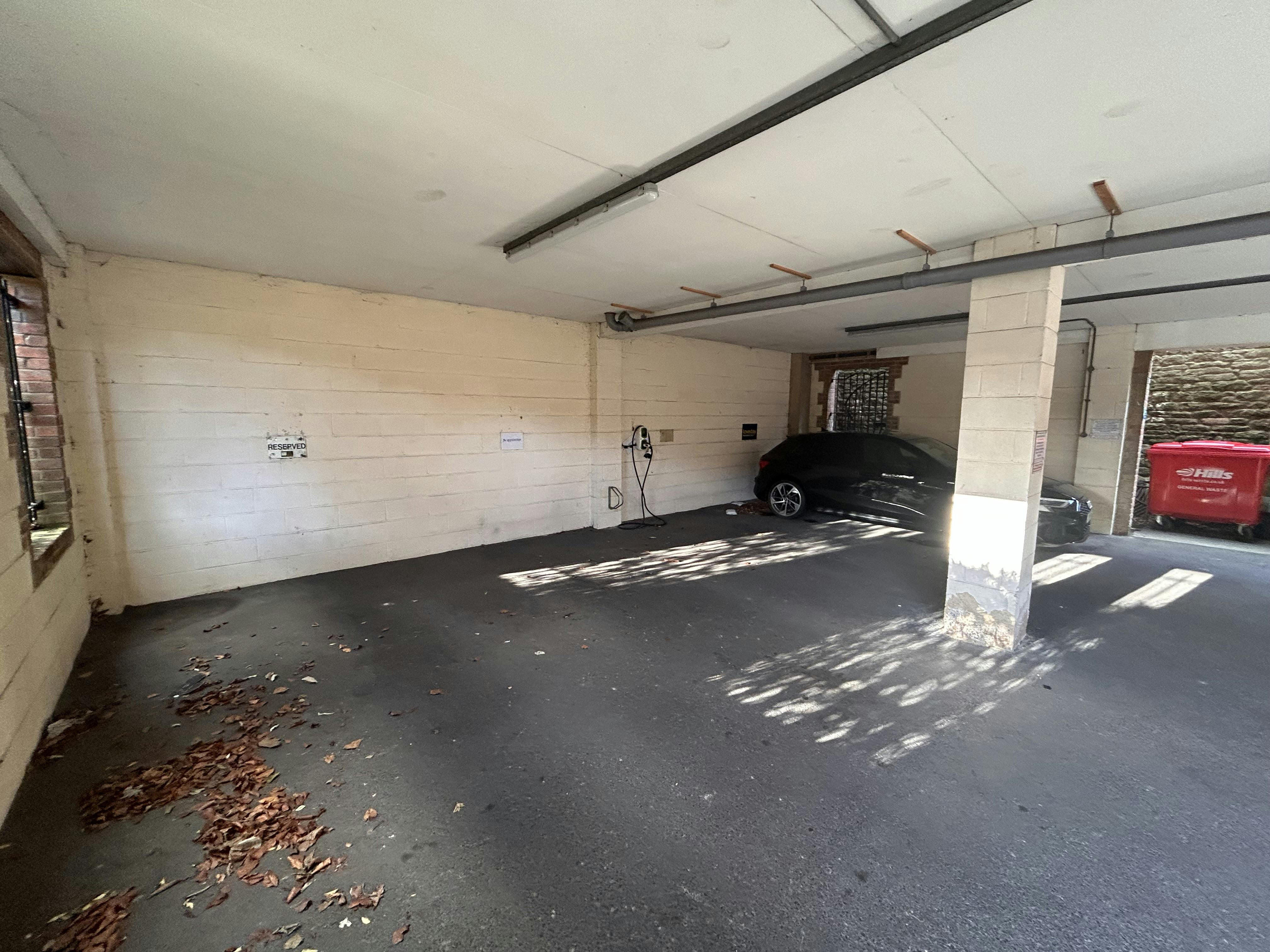 Suite 3, 1st Floor, Dammas House, Dammas Lane, Swindon, Offices To Let - IMG_1372.jpg