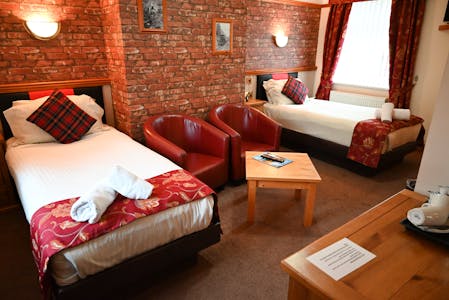 Highly Profitable Highland Inn, Restaurant, Bar and Accommodation, 28 Leven Road, Kinlochleven, Bar / Hotel/guest house / Hotel / Restaurant For Sale - DSC_0430-2.jpg