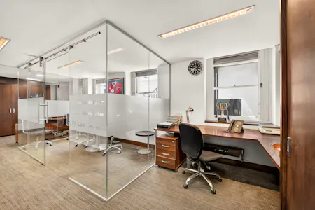Self-Contained Marylebone Office, 17 Manchester Street, London, Office For Sale - office 7.jpg