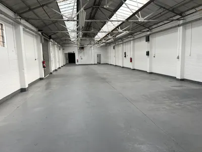 18 Towerfield Road, Southend-on-Sea, Industrial / Yard To Let - IMG_7572.HEIC.jpg