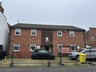 25-33, Hastings Street, Luton, Office To Let - Image 9
