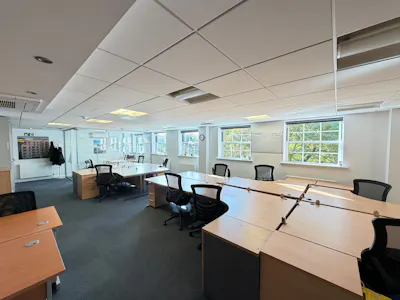 25 High Street, Rickmansworth, Office To Let - 009.jpg
