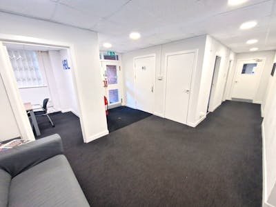 Brook House, Manchester, Office To Let / For Sale - 20231206_093418.jpg