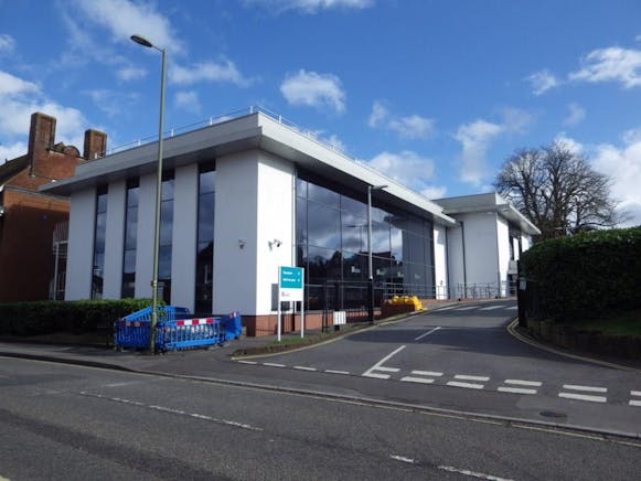 Centenary House, 10 Winchester Road, Basingstoke, Office To Let - IMGP4568.JPG