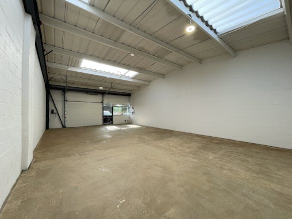 Unit 4 Granby Trade Park, Milton Keynes, Industrial / Other To Let - IMG_4494.JPG