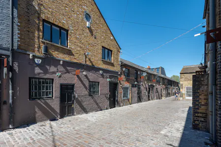 Hatherley Mews, London, Retail To Let - 12-Hatherley_Mews.jpg