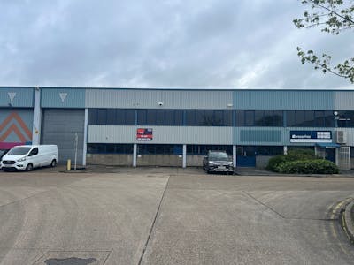 Unit 6, Mitcham, Industrial/Logistics To Let - front shot.jpg