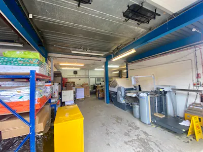 Unit 6 Bell Centre, Crawley, Industrial / Industrial / Warehouse For Sale - WEB IMG_0703.jpeg