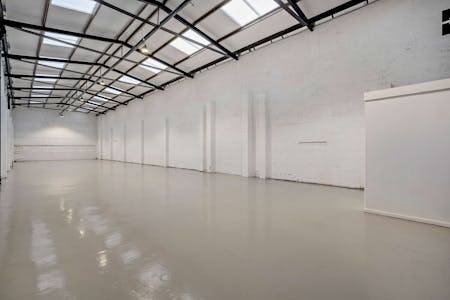 Unit 7 Queensway Industrial Estate, Stoke-on-Trent, Industrial / Industrial/Logistics / Open Storage / Trade Counter To Let - 8627824-interior01-800.jpg