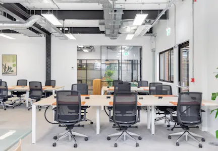 Power Road Studios, Chiswick, Office To Let - 353a7a167220e35407c9197bc51c7b68-kwv-4890.jpg