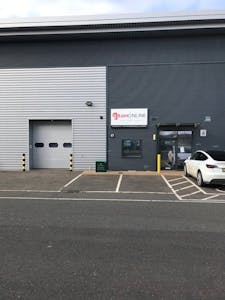 Unit 4 Apex Park, Leighton Buzzard, Industrial / Light Industrial / Warehouse Lease Assignment - front.jpg