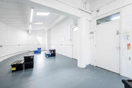 Unit 5.3/5.6 Bayford Street Industrial Centre, London, Industrial To Let - Bayford St 5356  Low Res 4.jpg