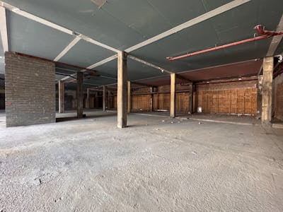 Unit B - 138-152 Powis Street, London, Healthcare / Leisure / Office / Retail To Let - IMG_4411.jpg