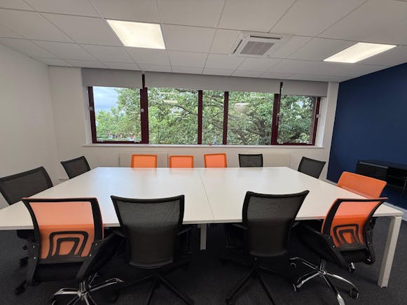 6 Argent Court, Basildon, Office For Sale - WhatsApp Image 2026-02-04 at 10.45.17 (1).jpeg