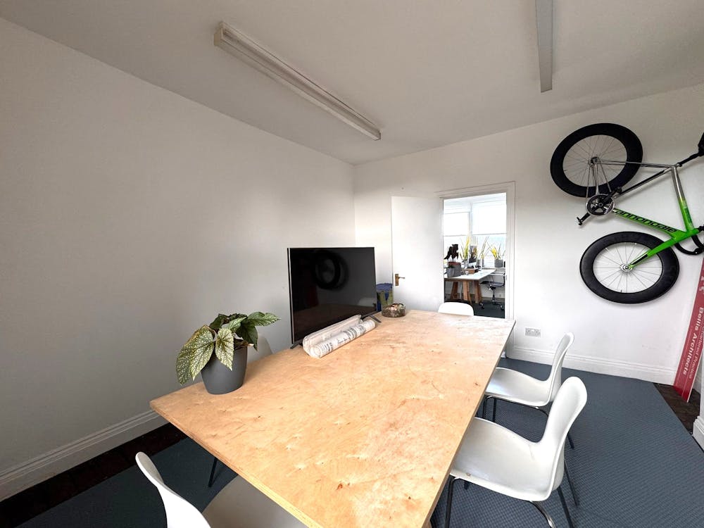 Unit 6, 63-67 Athenaeum Place - 4  edit.jpg