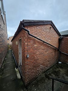 45 Ward Street, Manchester, Office / Workshops To Let - 20260213_112234.jpg