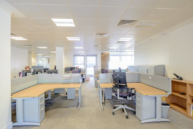 9 Cloak Lane, London, Office Lease Assignment / For Sale - 9 Cloak Lane, EC4 picture No. 8