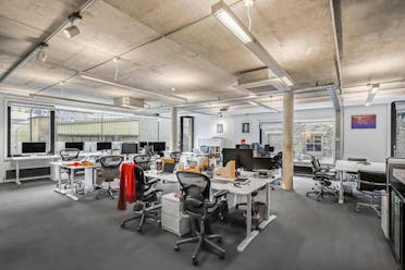 First Floor, 23 Bateman's Row, London, Offices For Sale - 4_43788.jpg - More details and enquiries about this property