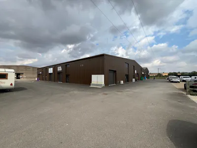 Unit 15, New Bury Business Park, Leighton Buzzard, Industrial To Let - WhatsApp Image 2026-08-27 at 08.31.23.jpeg