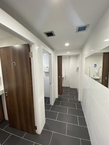 144 West George Street, Glasgow, Office To Let - IMG_2196.jpg