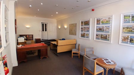 11 Micklegate, York, Retail To Let - 20250708_101607.jpg