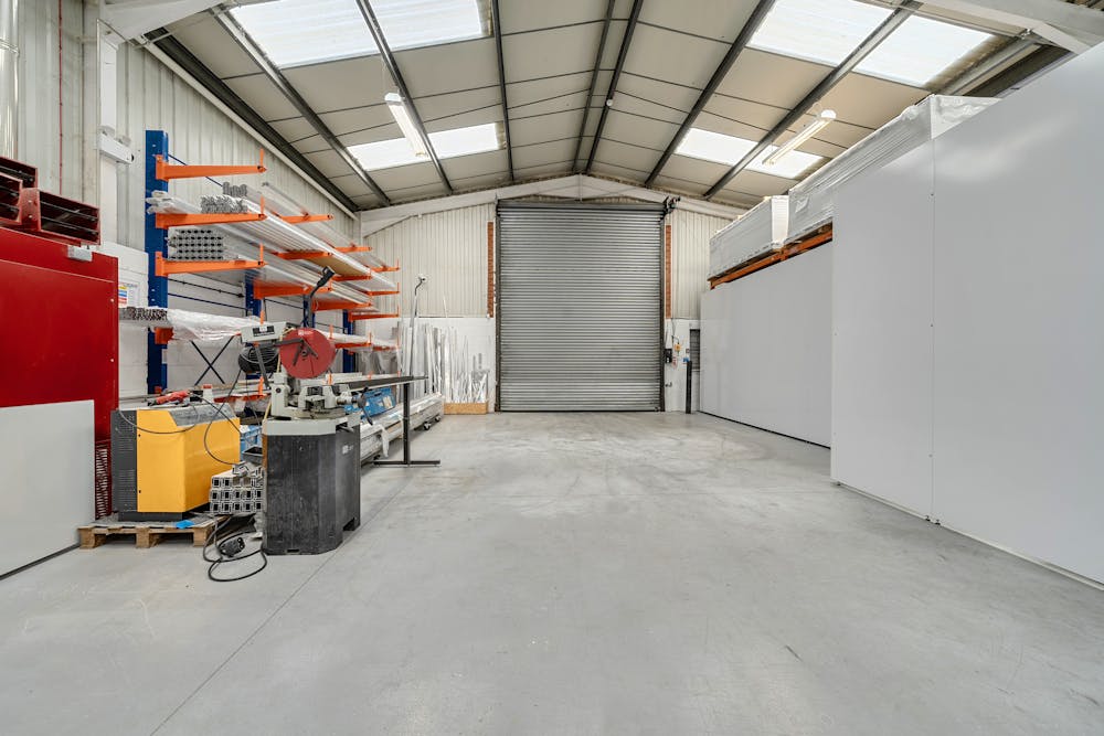 Unit 7, Brackley Industrial Estate, Brackley, Industrial/Logistics To Let - 1439624-10-69d7c42dbf4fc.jpg